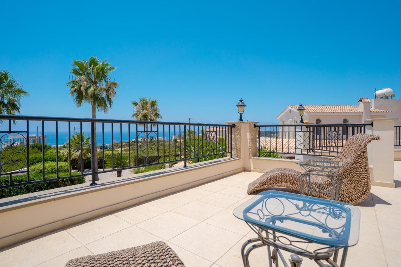 Villa Atlantos Пея Екстериор снимка